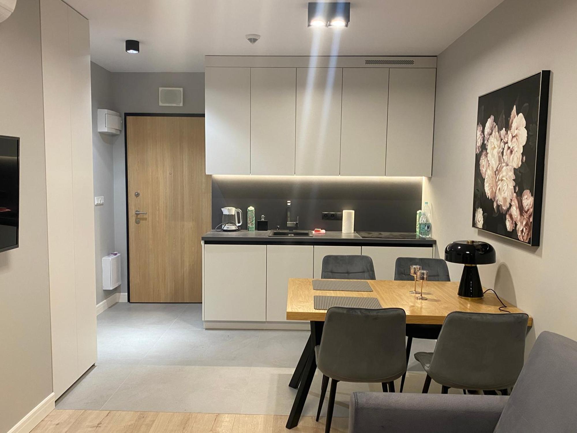 Wiktoryn 6 Piekne Nowe Apartamenty Z Duzymi Balkonami Varsavia Esterno foto
