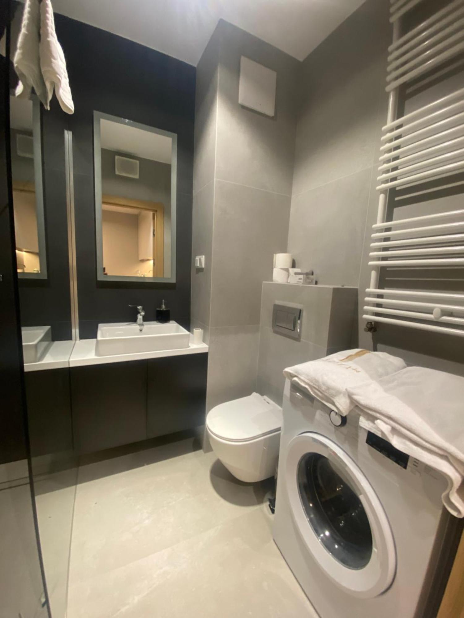 Wiktoryn 6 Piekne Nowe Apartamenty Z Duzymi Balkonami Varsavia Esterno foto